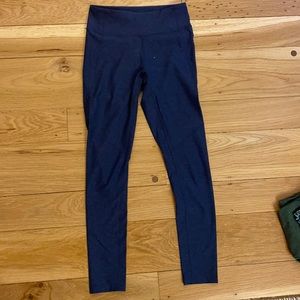 Outdoor Voices 7/8 Legging in Navy